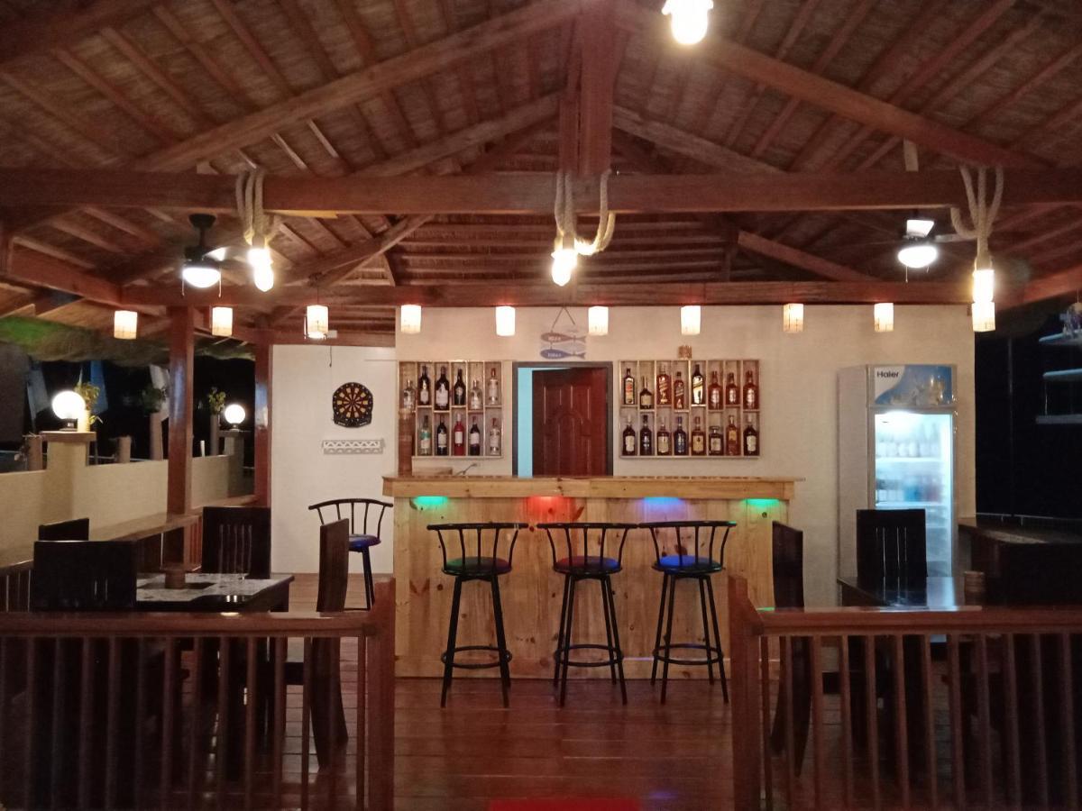Puffer Isle Resort Dingalan Экстерьер фото